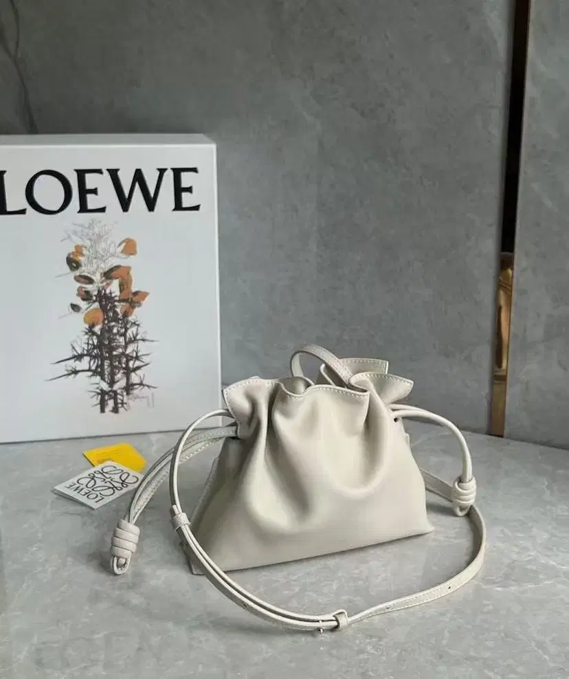 CHRISTIAN LOEWE스트랩 토트 숄더백23.9*18*9cm